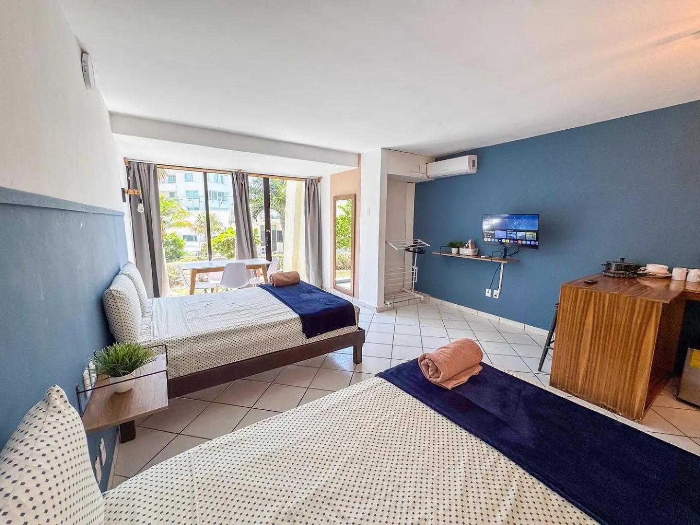 Stylish Studio W/ Ocean Access カンクン